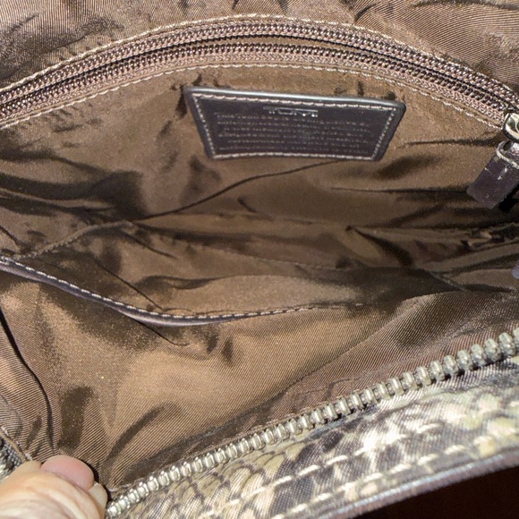 Like New! Tumi Snake Print Crossbody Bag w/zip pockets- Black & Tan. 10”x10” - Picture 7 of 8